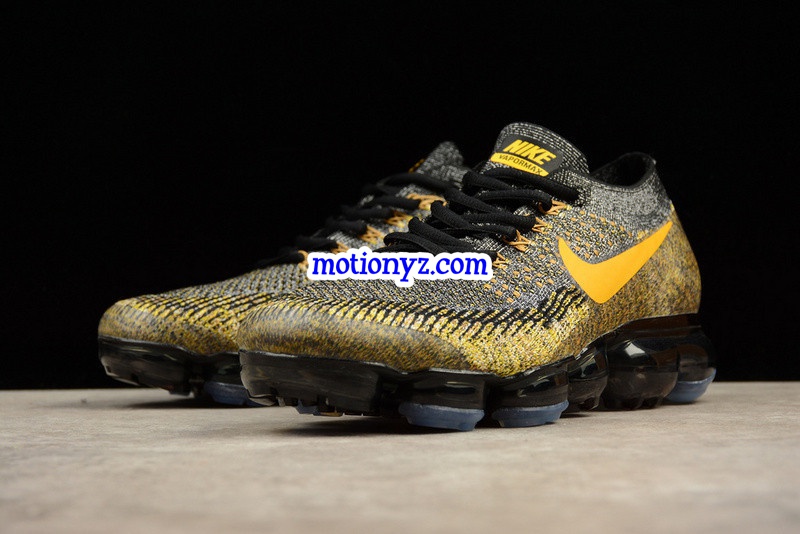 Nike Air VaporMax Black Golden